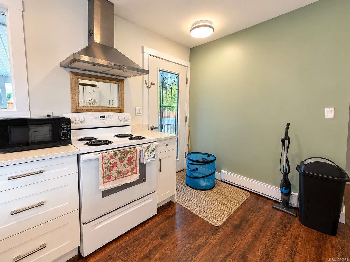 2349 Anderson Avenue, photo 17